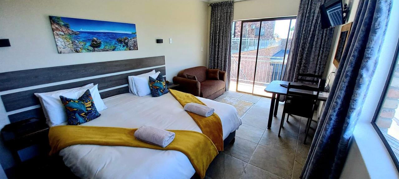 Blue Sea Guest House Източен Лондон Екстериор снимка