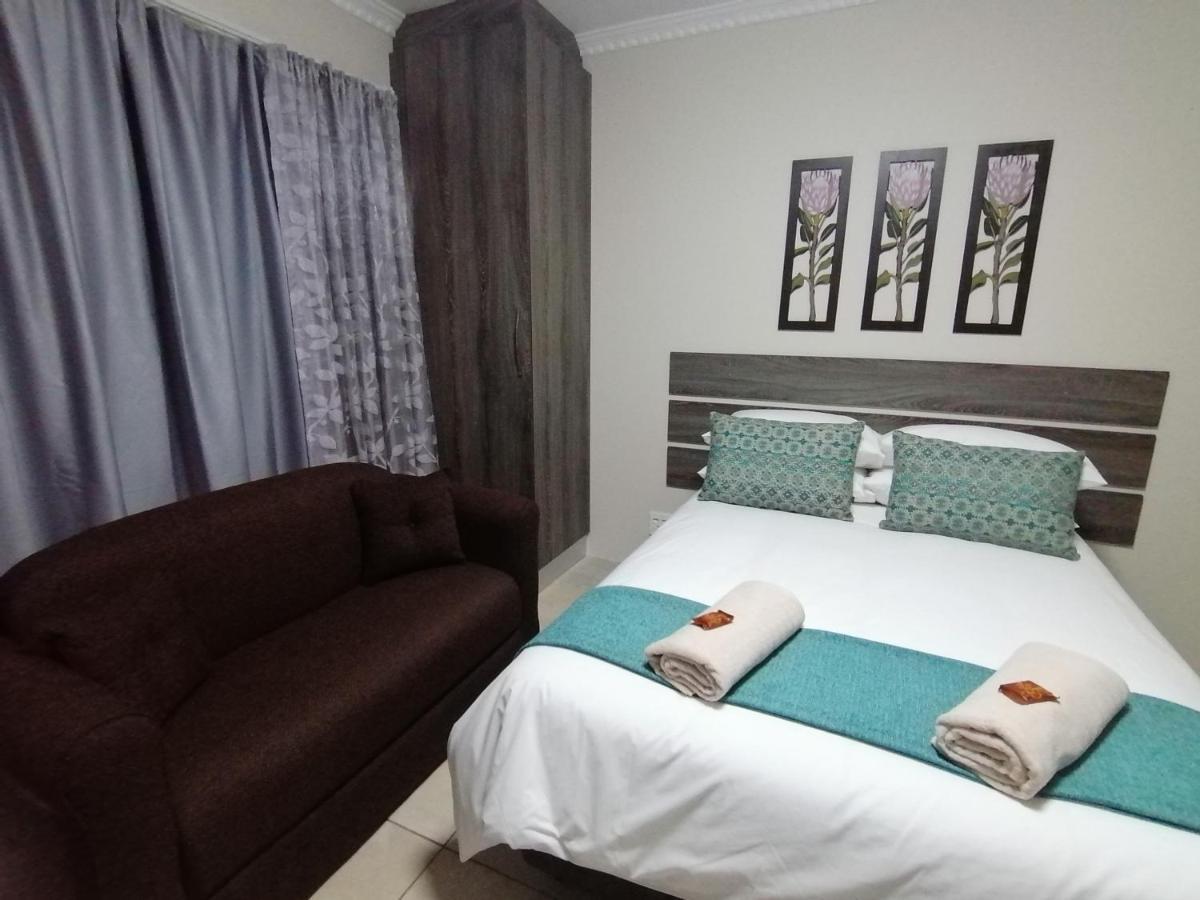 Blue Sea Guest House Източен Лондон Екстериор снимка